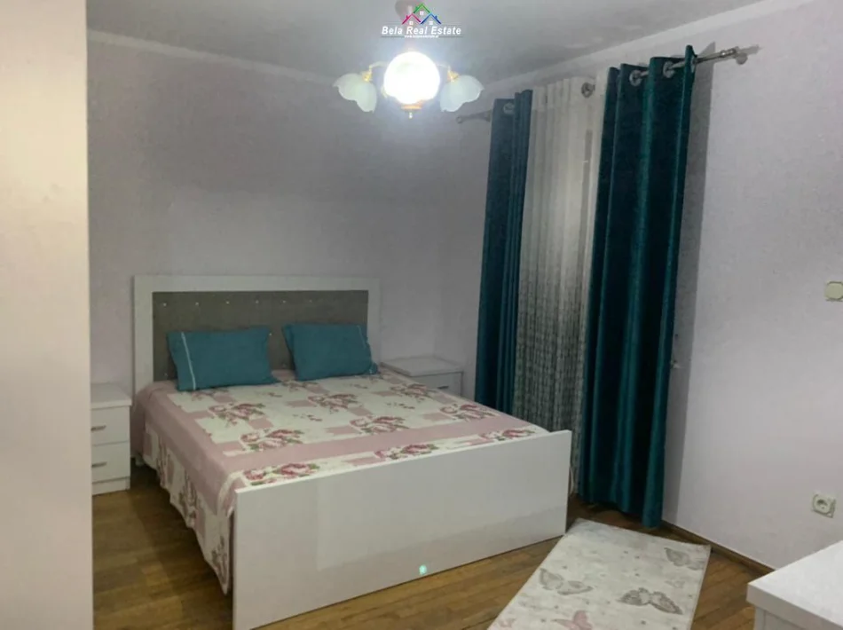 Tirane, jepet me qera apartament 2+1 Kati 5, 100 m² 650 € (Rruga Mine Peza)