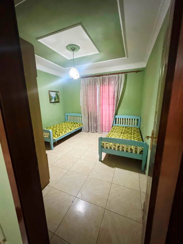 Tirane, jepet me qera apartament Kati 3, 90 m² 550 € 