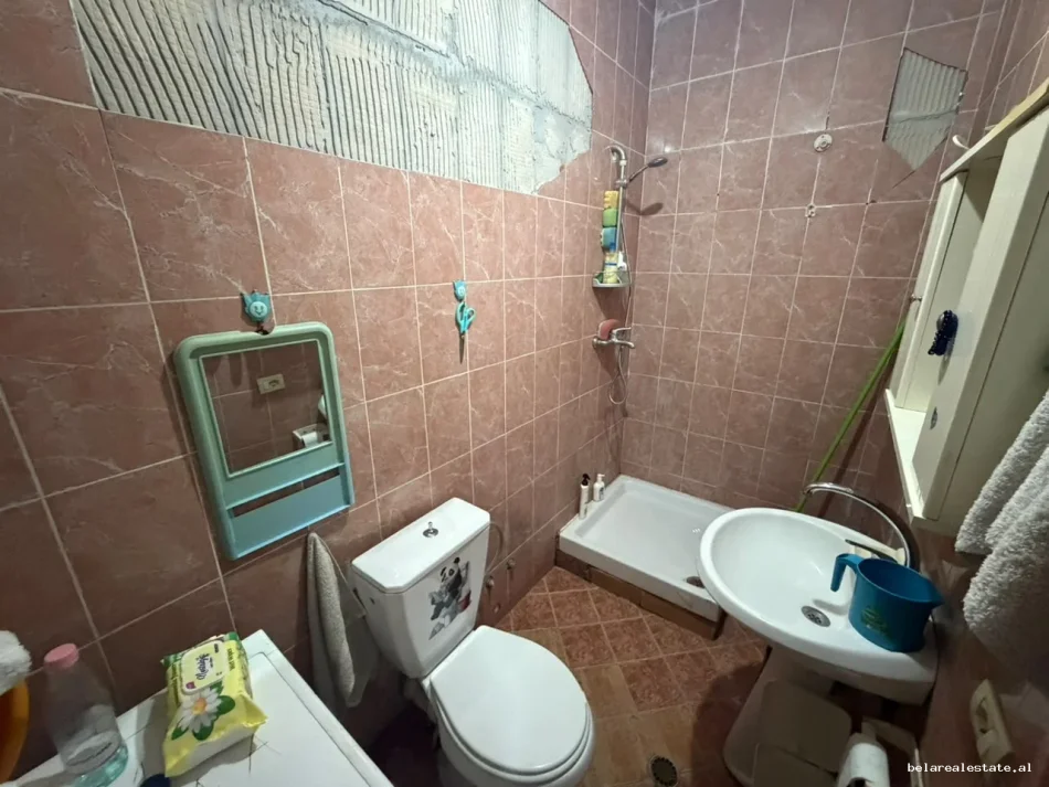 Tirane, shitet apartament 2+1 Kati 2, 89 m² 153.000 € (Rruga Besim Fagu)