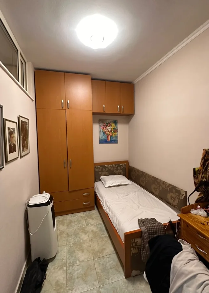 Tirane, shitet apartament 3+1 , 98 m² 150.000 € 