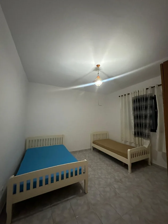 Tirane, jepet me qera apartament 2+1 Kati 1, 110 m² 450 € (Pranë Universitetit UET)