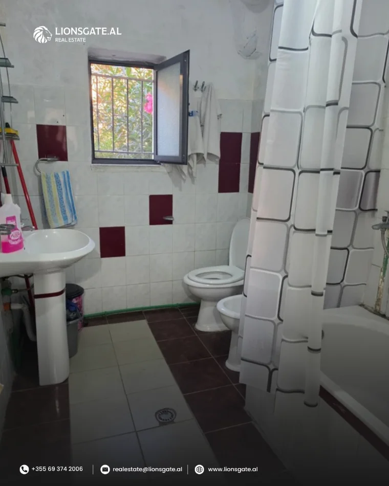 Tirane, jepet me qera apartament 2+1 , 75 m² 500 € 