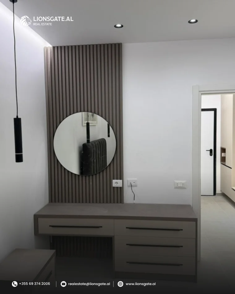 Tirane, jepet me qera apartament 1+1 , 65 m² 600 € 