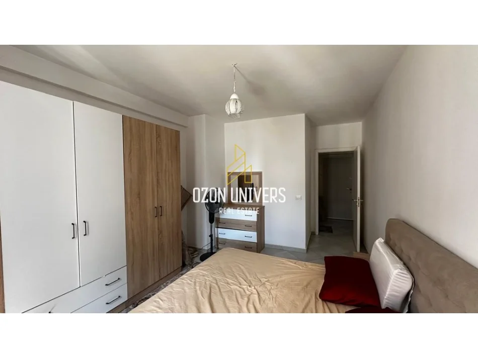 Tirane, jepet me qera apartament 2+1+Ballkon Kati 3, 111 m² 600 € (Kompleksi Jolla, Astir)