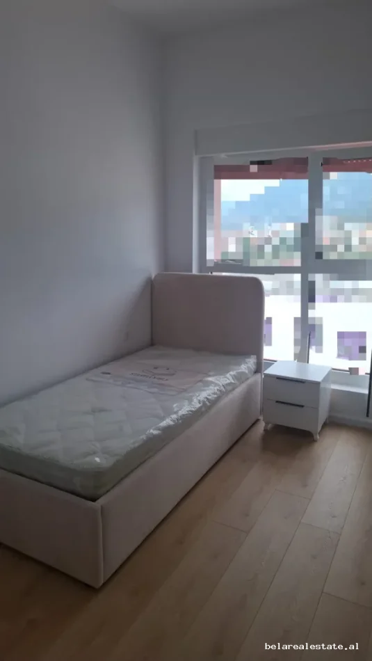 Tirane, jepet me qera apartament 1+1+Ballkon Kati 9, 75 m² 540 € (Ali Dem)