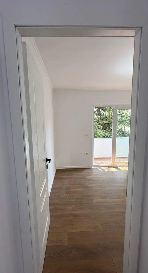 Tirane, shitet apartament 1+1 , 53 m² 118.000 € 