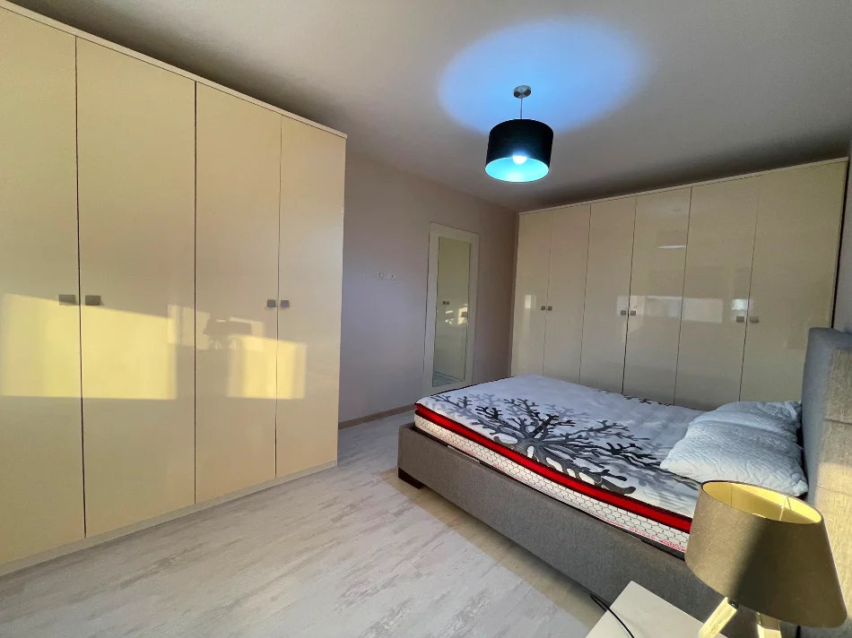 jepet me qera apartament Kati 8, 68 m² 550 € (Brryli)