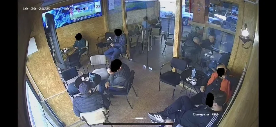 Tirane, jepet me qera lokal Kati 0, 60 m² 700 € (21 DHJETORI)