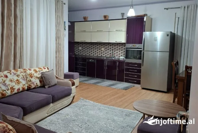 Te Fresku, jap 2+1+2+Ballkon, Kati 4, 101 m²  (pasticeri Melisa, Rruga e Thesarit)