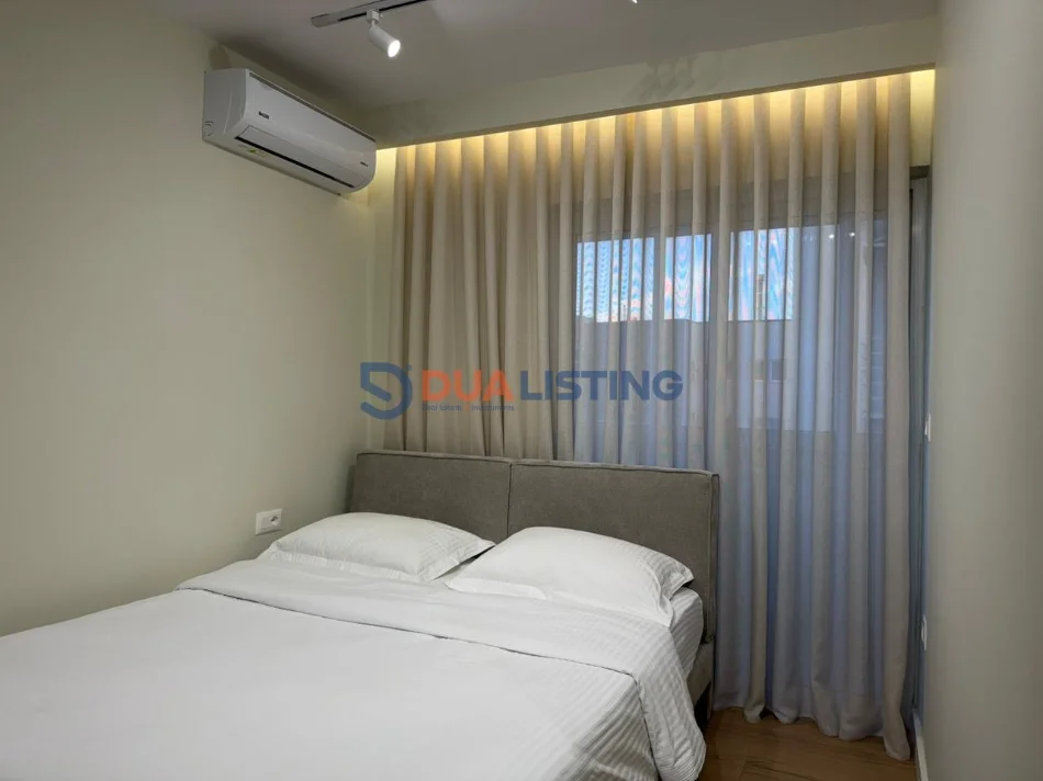 Tirane, shitet apartament 1+1 , 65 m² 193.000 € (21 Dhjetori)