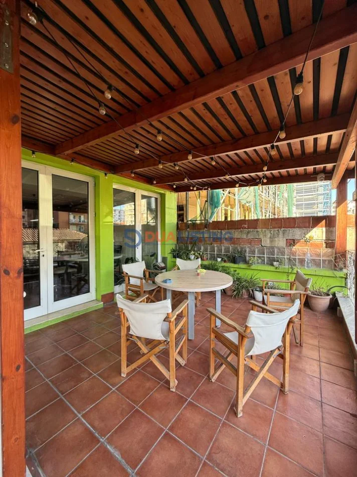 Tirane, shitet apartament 3+1 , 187 m² 470.000 € (Blloku)