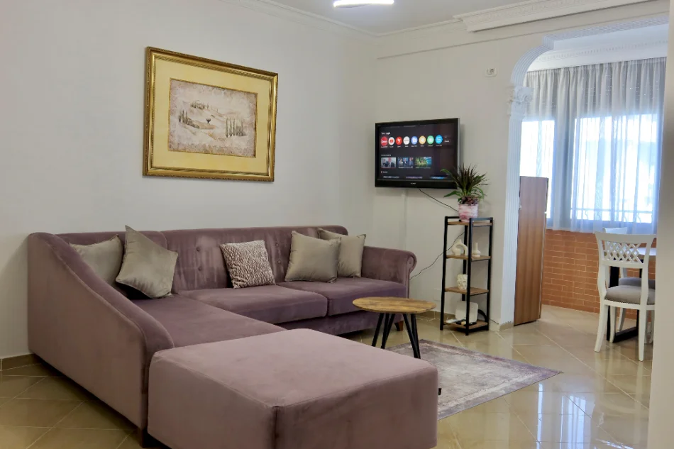 Tirane, jepet me qera apartament 2+1 Kati 4, 73 m² 800 € (Pranë Gjykatës së Rrethit)