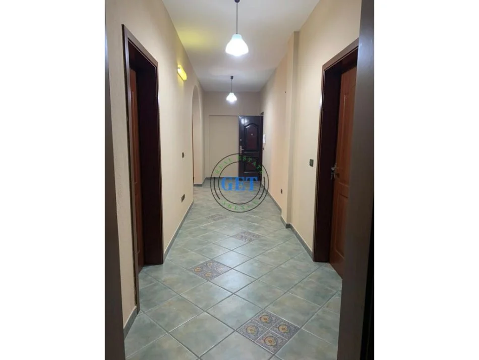 Durres, shitet Vile 5-Kateshe , 824 m² 750.000 € (Lagja nr.5)