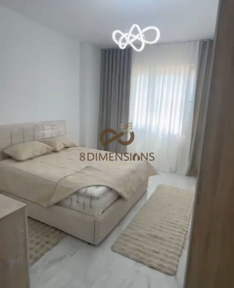 Tirane, jepet me qera apartament 2+1+Ballkon , 550 € (ulliri)