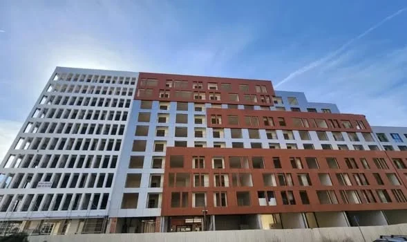 Tirane, shitet apartament 1+1+Ballkon Kati 8, 80 m² 117.450 € (Urban Gate)