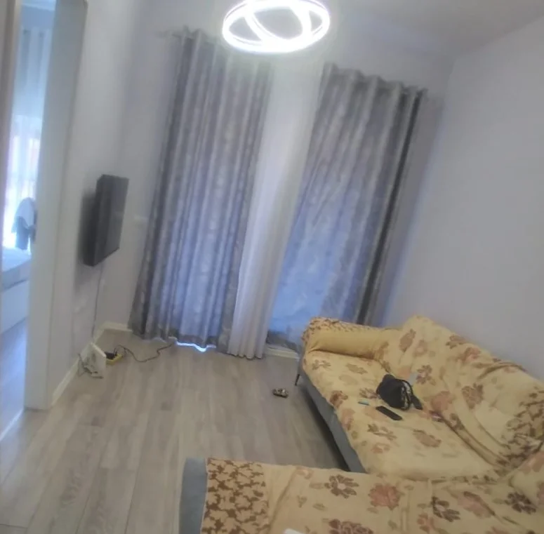 Tirane, shitet apartament 2+1+Ballkon Kati 6, 60 m² 85.000 € (Ali Demi)