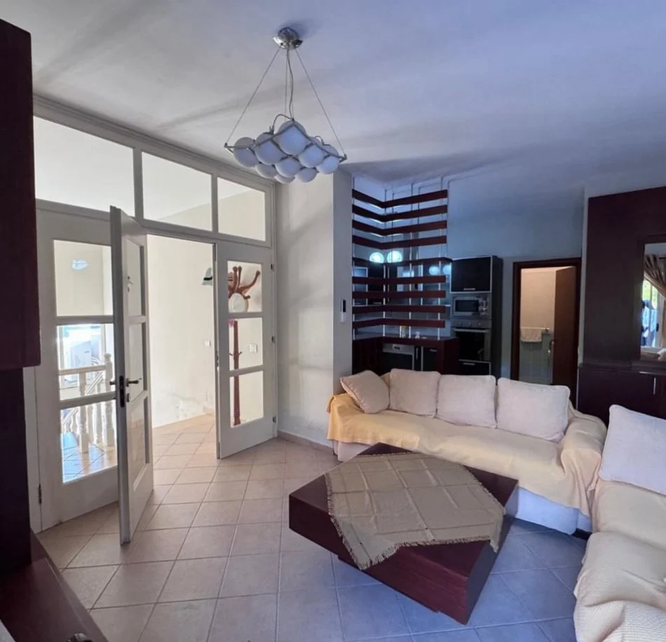 Durres, shes apartament+verande | Penthouse 3+1+Aneks+Ballkon Kati 3, 299 m² 180.000 € (Golem,Pishat E ButaULET CMIMI 180.000€)