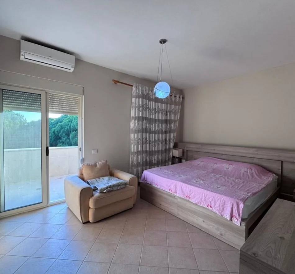 Durres, shes apartament+verande | Penthouse 3+1+Aneks+Ballkon Kati 3, 299 m² 180.000 € (Golem,Pishat E ButaULET CMIMI 180.000€)