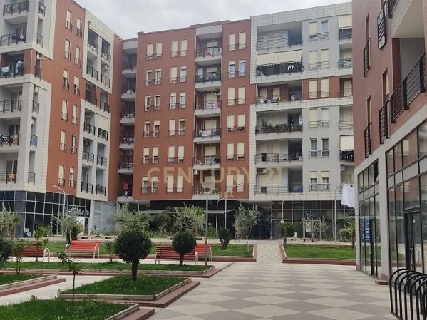 Tirane, shitet apartament 2+1+2 ne DON BOSKO, Kati 3, 94 m² 113.000 Euro