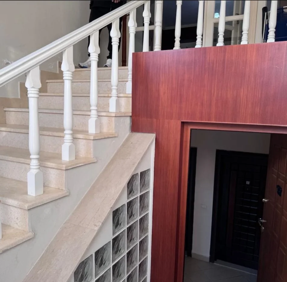 Durres, shes apartament+verande | Penthouse 3+1+Aneks+Ballkon Kati 3, 299 m² 180.000 € (Golem,Pishat E ButaULET CMIMI 180.000€)