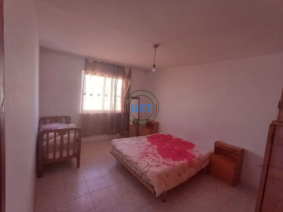 Durres, shitet apartament 2+1 Kati 3, 75 m² 87.000 € (Prane Stadiumit)