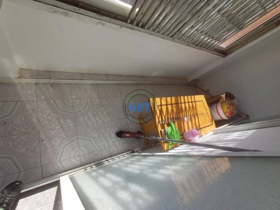 Durres, shitet apartament 2+1 Kati 3, 75 m² 87.000 € (Prane Stadiumit)