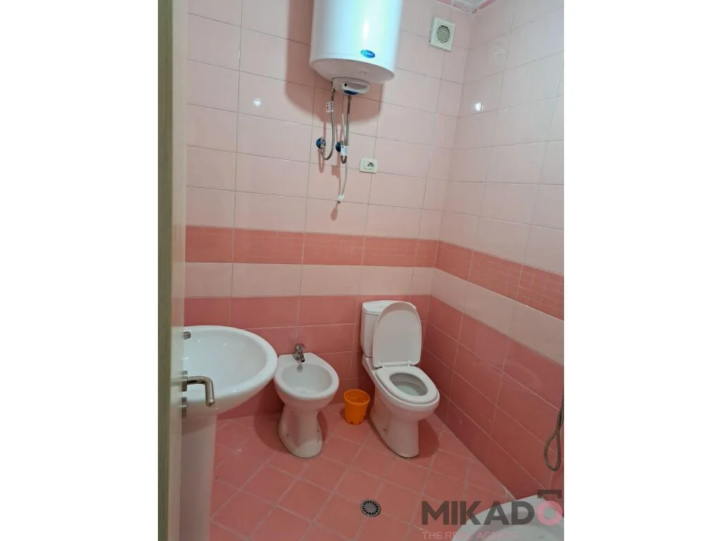 Shitet Apartament 2+1+2 tek Kompleksi "Mangalem", Ali Dem!