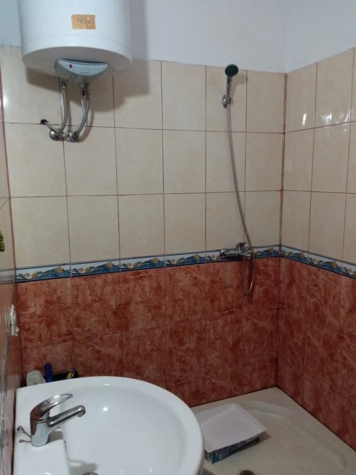 Durres, shes apartament 2+1+Ballkon Kati 4, 104 m² 135.000 € (Lagja 5 ,Durres 135.000 EURO)