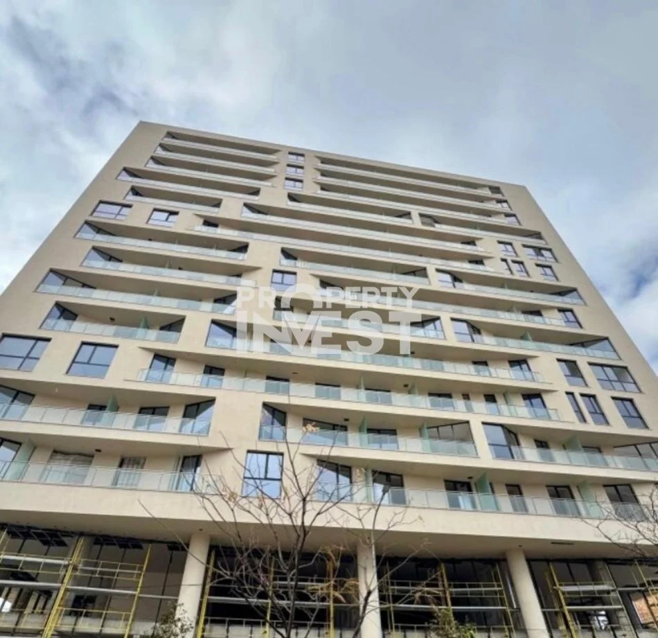 Tirane, shitet apartament 3+1 Kati 8, 140 m² 320.000 € 