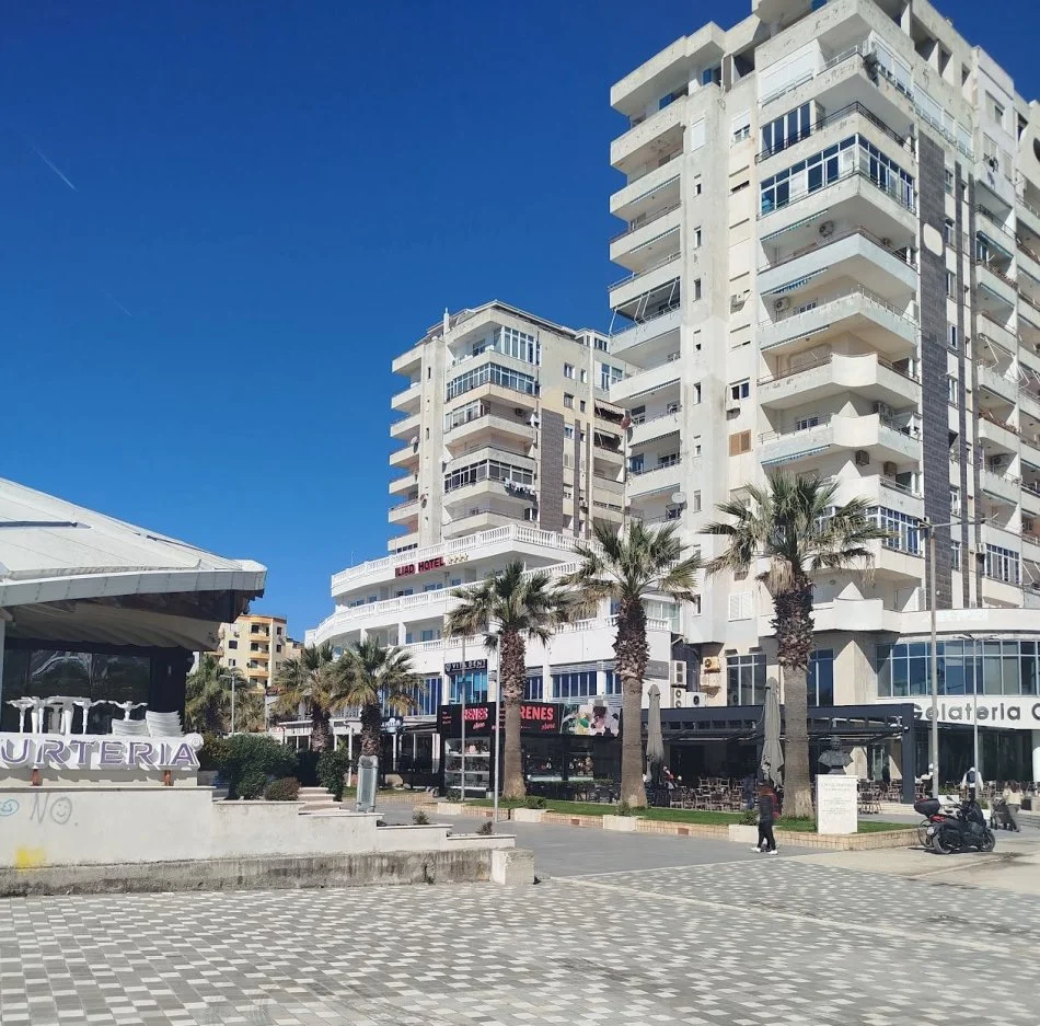 Durres, shes 2+1+Aneks+Ballkon Kati 3, 136 m² 230.000 € (• 2+1+2 me 2 ballkone + POST PARKIMI Vollga Lagja 1 • 230.000€ )