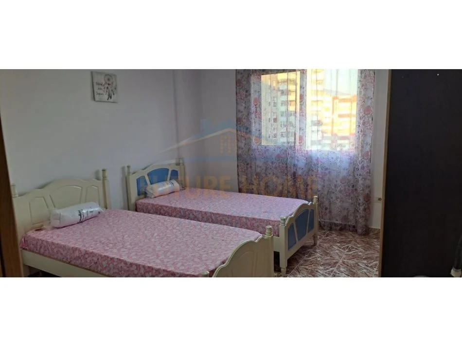 Tirane, jepet me qera apartament 2+1 Kati 6, 85 m² 550 € 