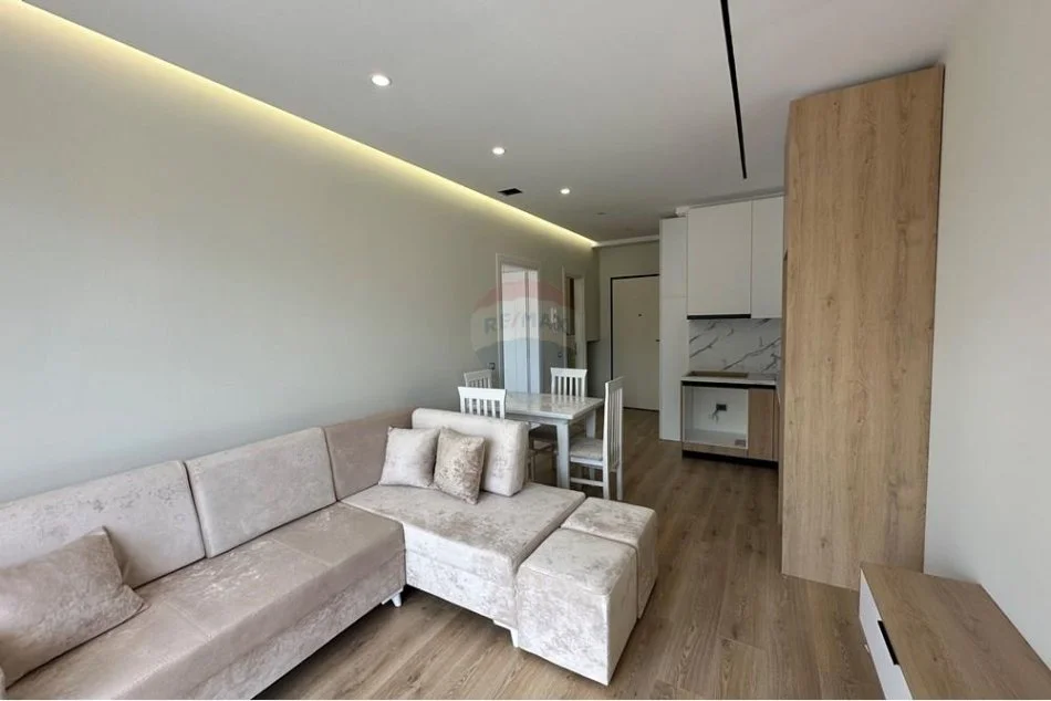 Tirane, jepet me qera apartament , 65 m² 500 € (5 Maj Hamdi Sulçebe)
