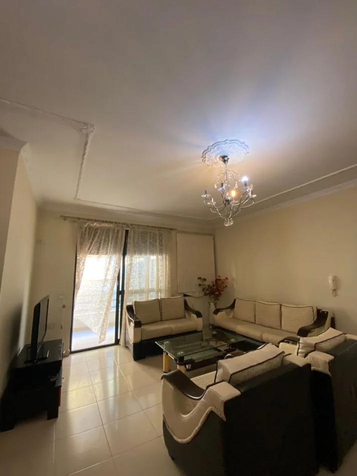 Tirane, jepet me qera apartament 2+1 Kati 5, 130 m² 500 € (Rruga kodra e diellit)