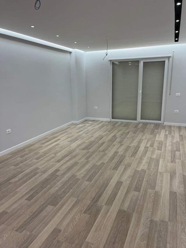 Tirane, jap me qera apartament 2+1+BLK Kati 8, 108 m² 350 Euro (Astir)