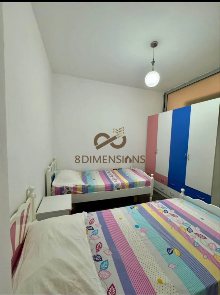 Tirane, jepet me qera apartament 2+1+Ballkon Kati 1, 72 m² 550 € (astir)
