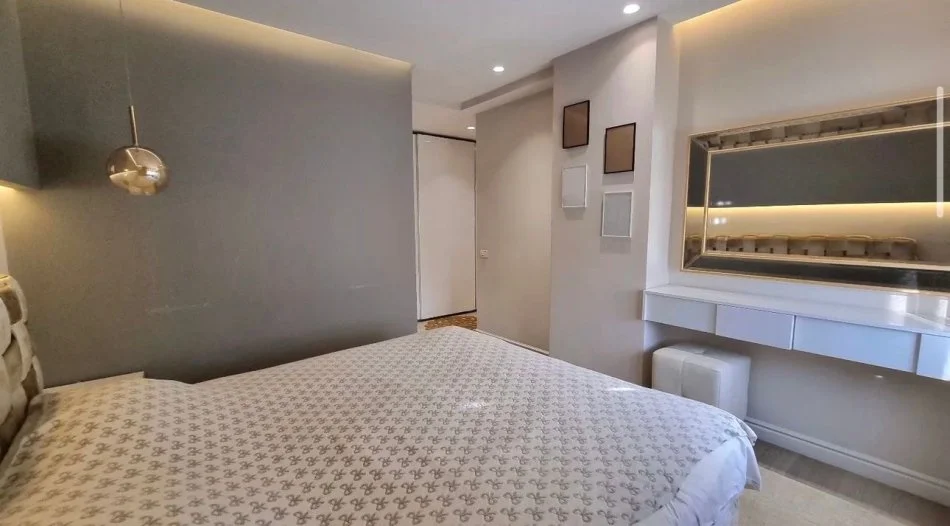 Tirane, jepet me qera apartament 2+1 Kati 6, 100 m² 900 € (Komuna e Parisit)