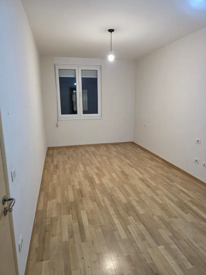 Tirane, jepet me qera apartament Kati 9, 55 m² 600 € 
