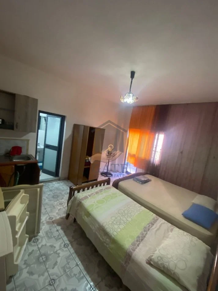 Durres, jepet me qera garsonier 1+1 Kati 2, 40 m² 220 € 