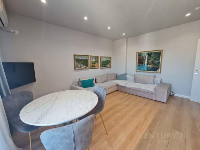 Tirane, shitet apartament 1+1 Kati 6, 67 m² 70.000 Euro (jordan misja)