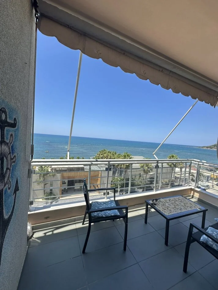 Durres, jepet me qera apartament 2+1+Aneks Kati 4, 111 m² (for Rent System 2+1+2 with 2 balconies • Seafront CURRILA)