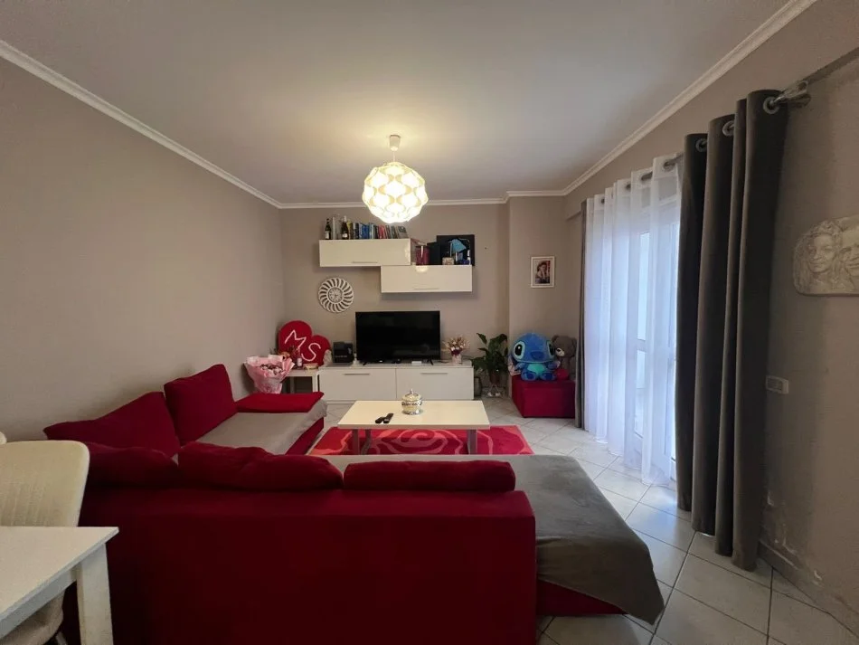 Durres, shes apartament 2+1+Ballkon Kati 3, 135 m² 240.000 € (VOLLGA 069 20 39 456)