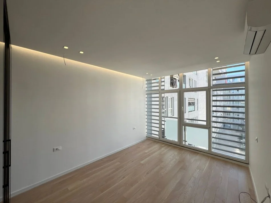 Shesim Apartament 2+1 Te Komuna Parisit KIKA 2