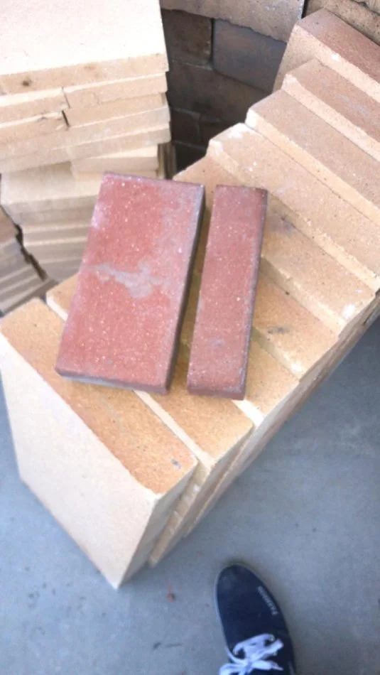 Tirane, shes Tulla shamat, oxhaqe, furra, pllaka balte veshjeje, Tulla xhami etj 10 €