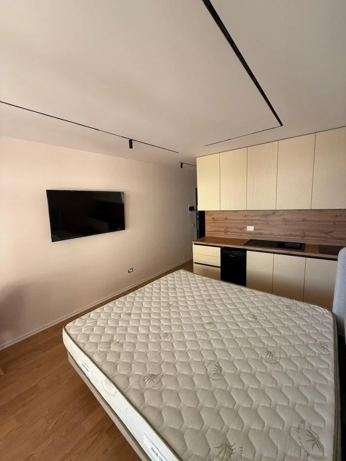 Durres, shes apartament 1+1 Kati 15, 88.000 € (355 069 20 39 456 PAMJE DETI)