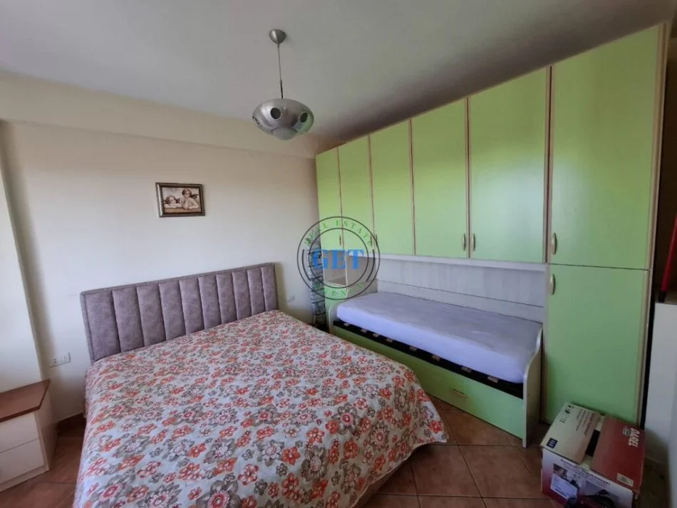 Durres, jepet me qera apartament 1+1+Ballkon Kati 5, 60 m² 300 € (Plazh Iliria)