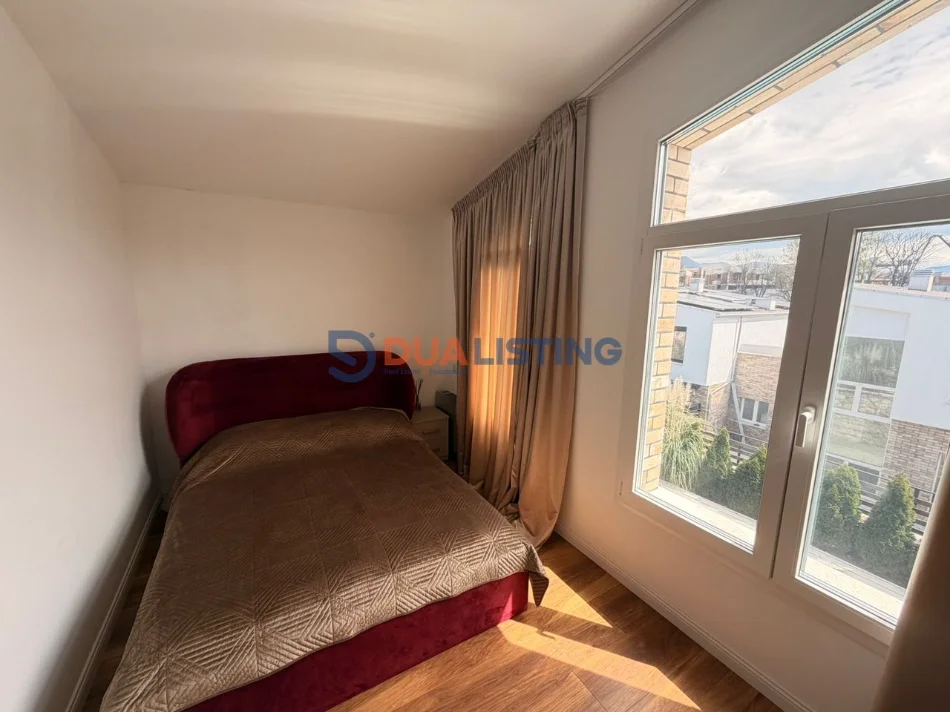 Tirane, jepet me qera Vile 3+1 , 500 m² 5.000 € (Teg)