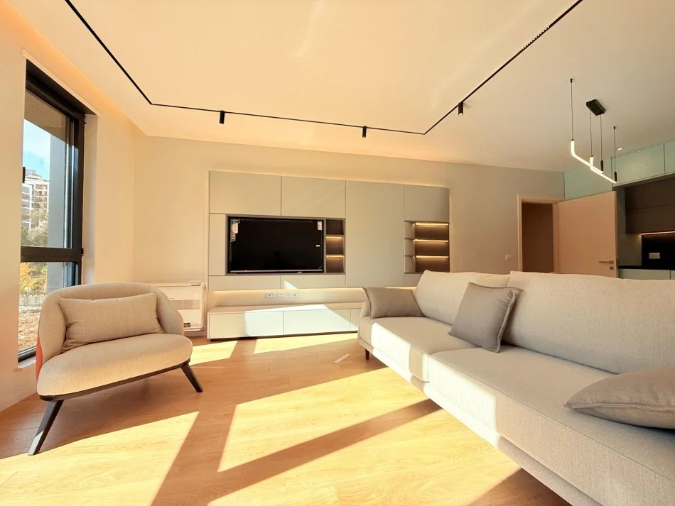 Tirane, jepet me qera apartament 2+1 Kati 2, 90 m² 1.500 € (Kopeshti Zoologjik)