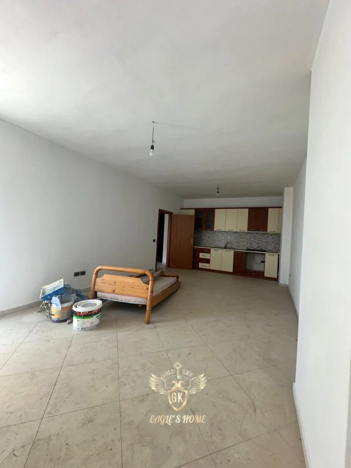 Durres, shes apartament 1+1+Ballkon Kati 8, 66 m² 70.000 € (ISH URT-ja Durres 0692039456)