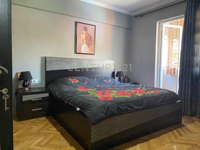Korce, shitet apartament 2+1+BLK Kati 5, 48.000 euro