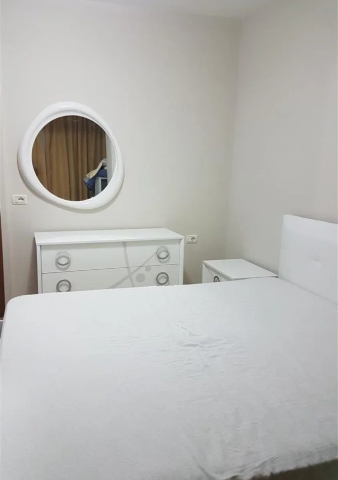 Tirane, shitet apartament Kati 2, 78 m² 175.000 € 